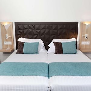 Superior Zimmer mit Kingsize-Bett